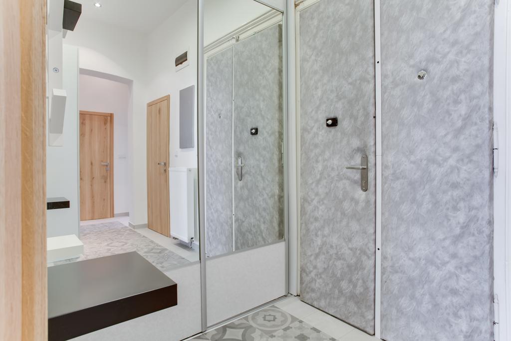 Cool&luxury 2 Bedrooms Lägenhet Prag